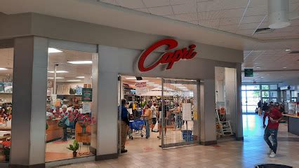 fotos de capri plaza carolina